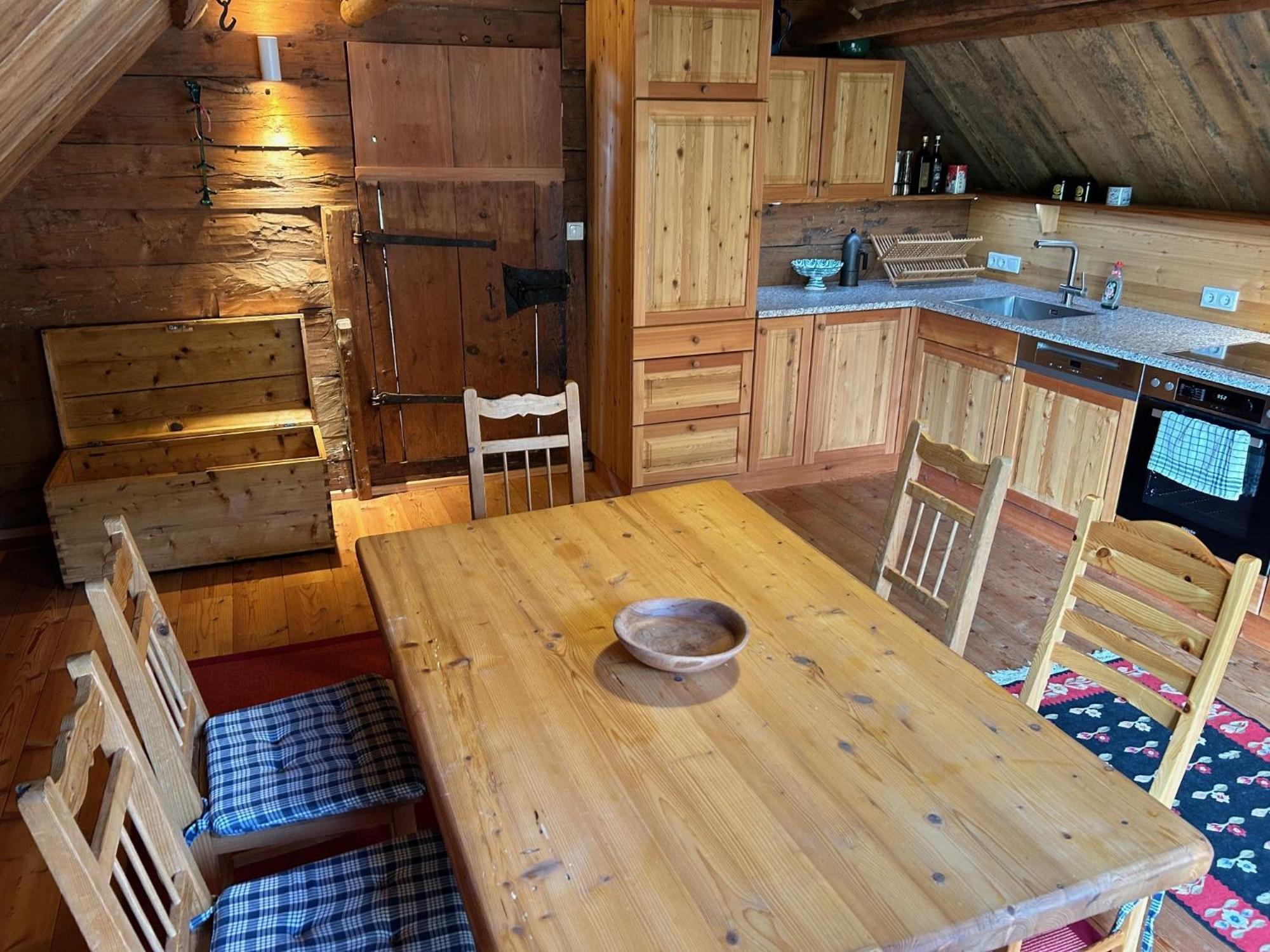 Charmante Gaestewohnung In Altem Bauernhaus In Alpiner Alleinlage Stanz Im Murztal Exterior photo
